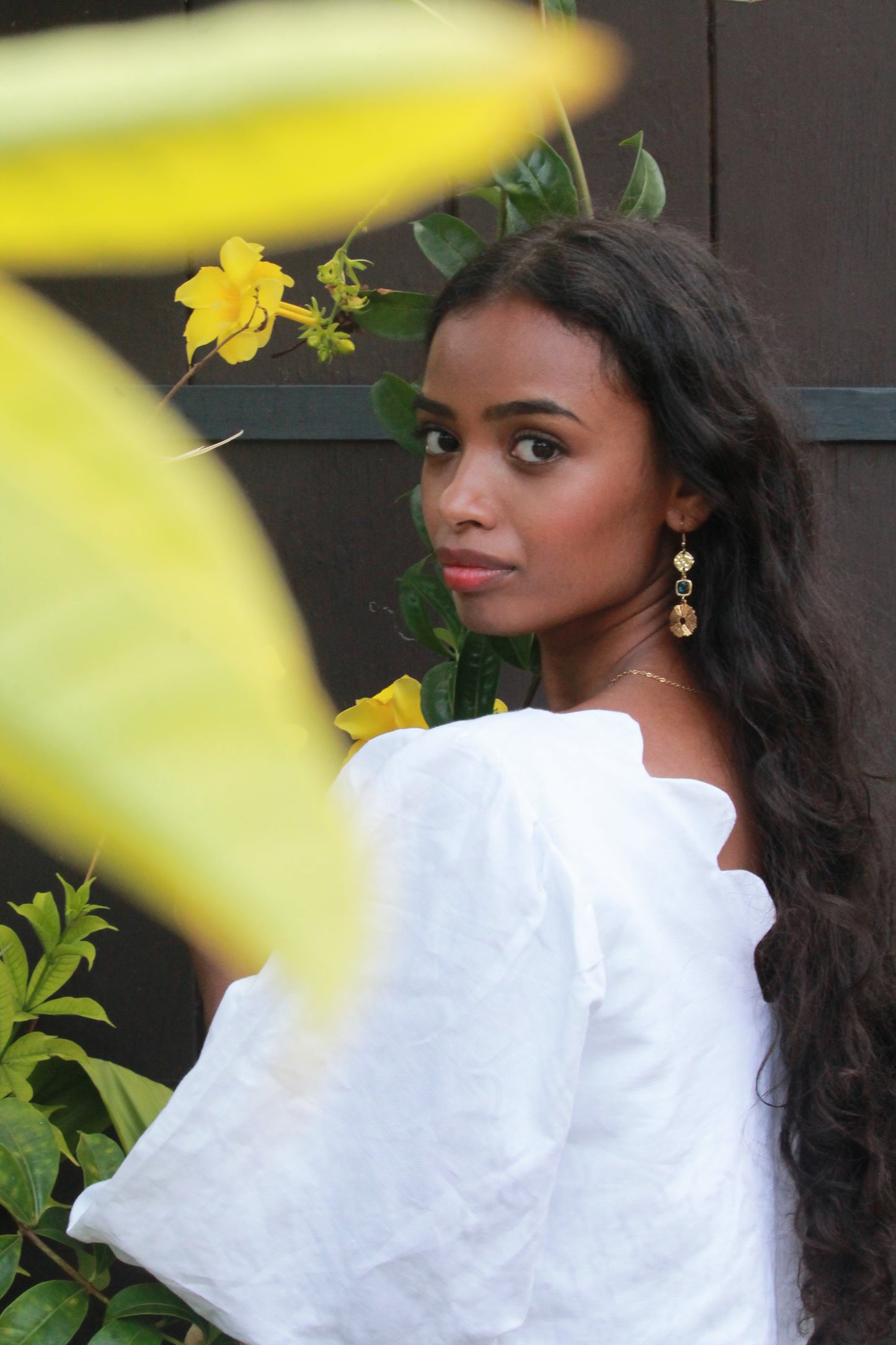 Isa Drop Gold Earrings
