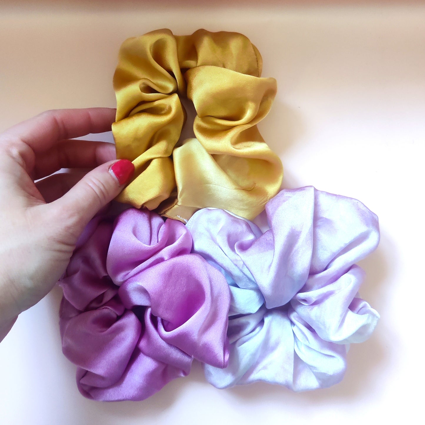 Evan Silk Scrunchie