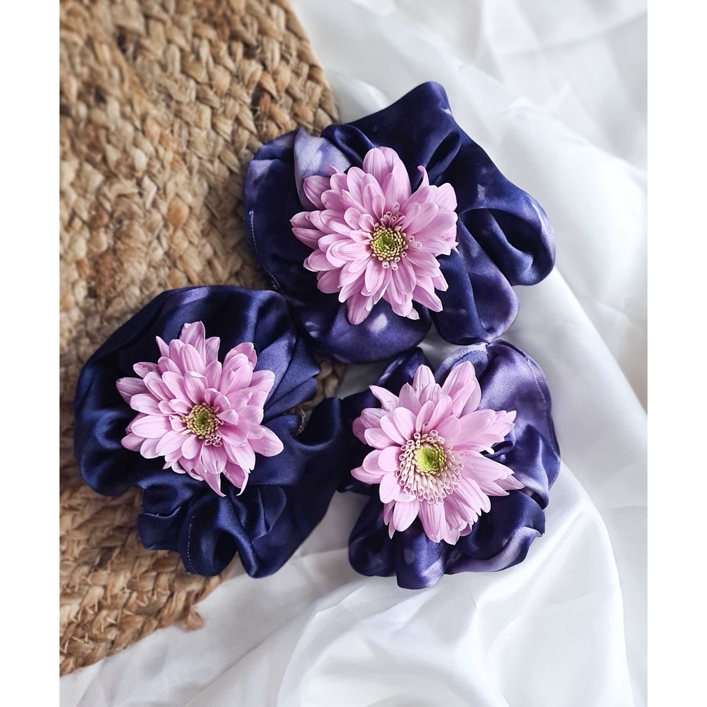 Luna Silk Scrunchie