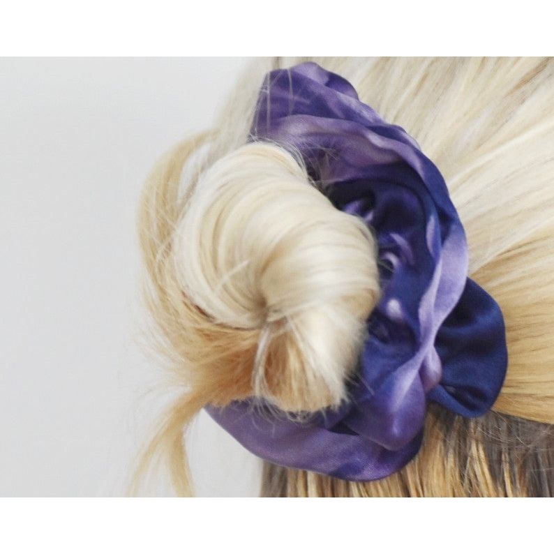 Luna Silk Scrunchie
